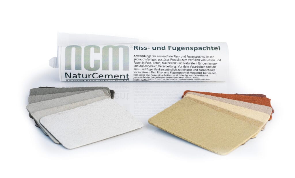 Riss- und Fugenspachtel mit Farbmustern